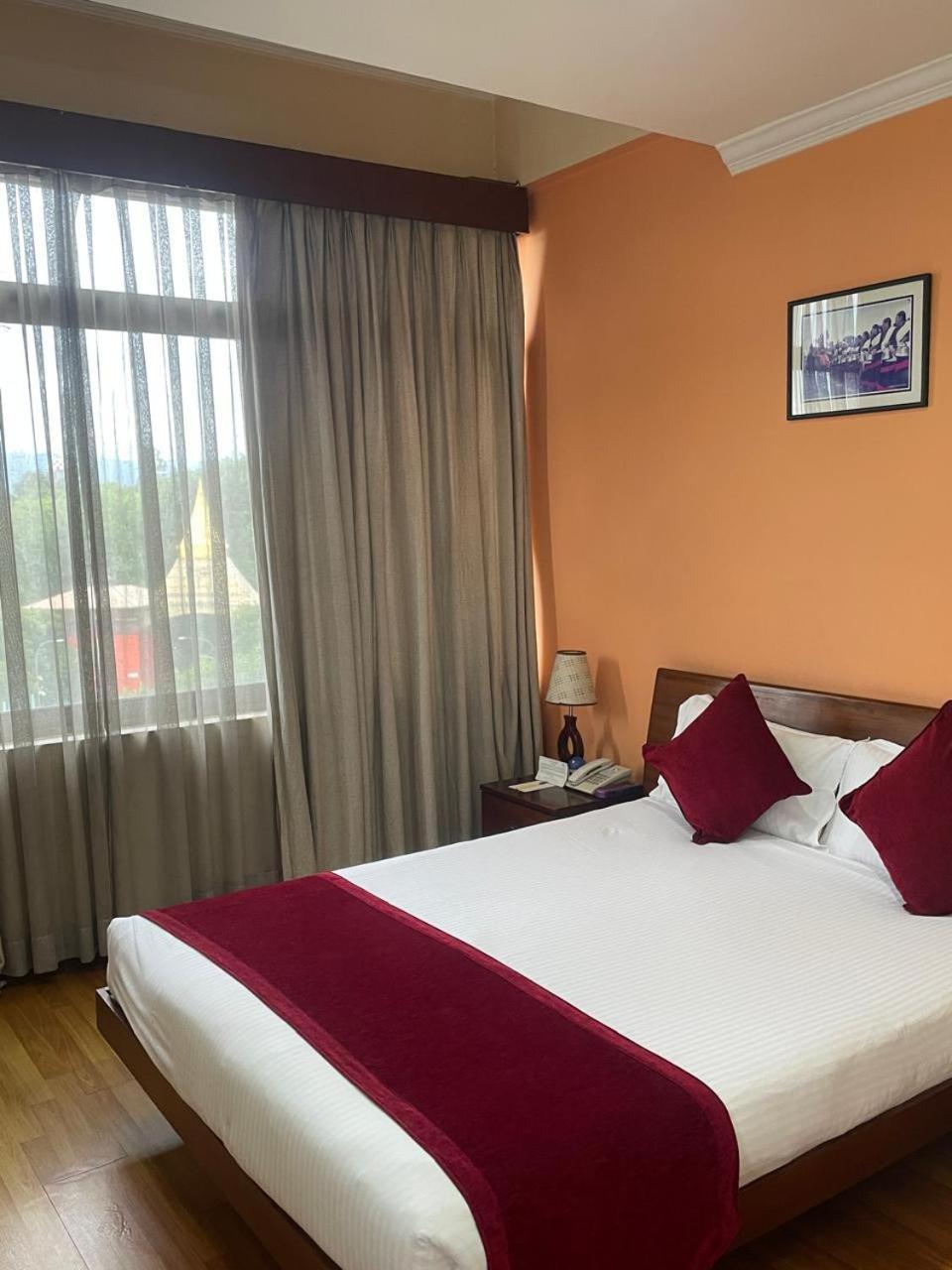 קטמנדו Airport Hotel מראה חיצוני תמונה
